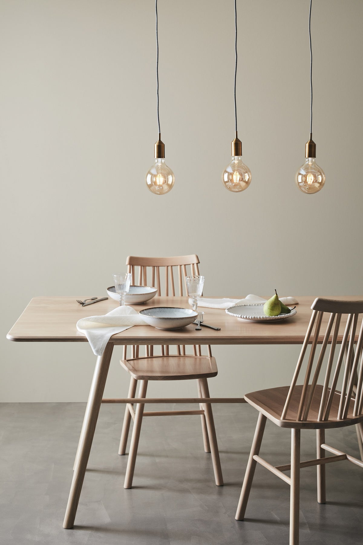 Suspension Bronx en ligne 3 lumières en bronze