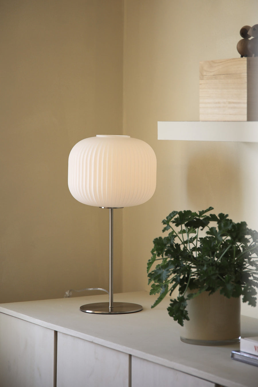 Lampe à poser Sober en verre