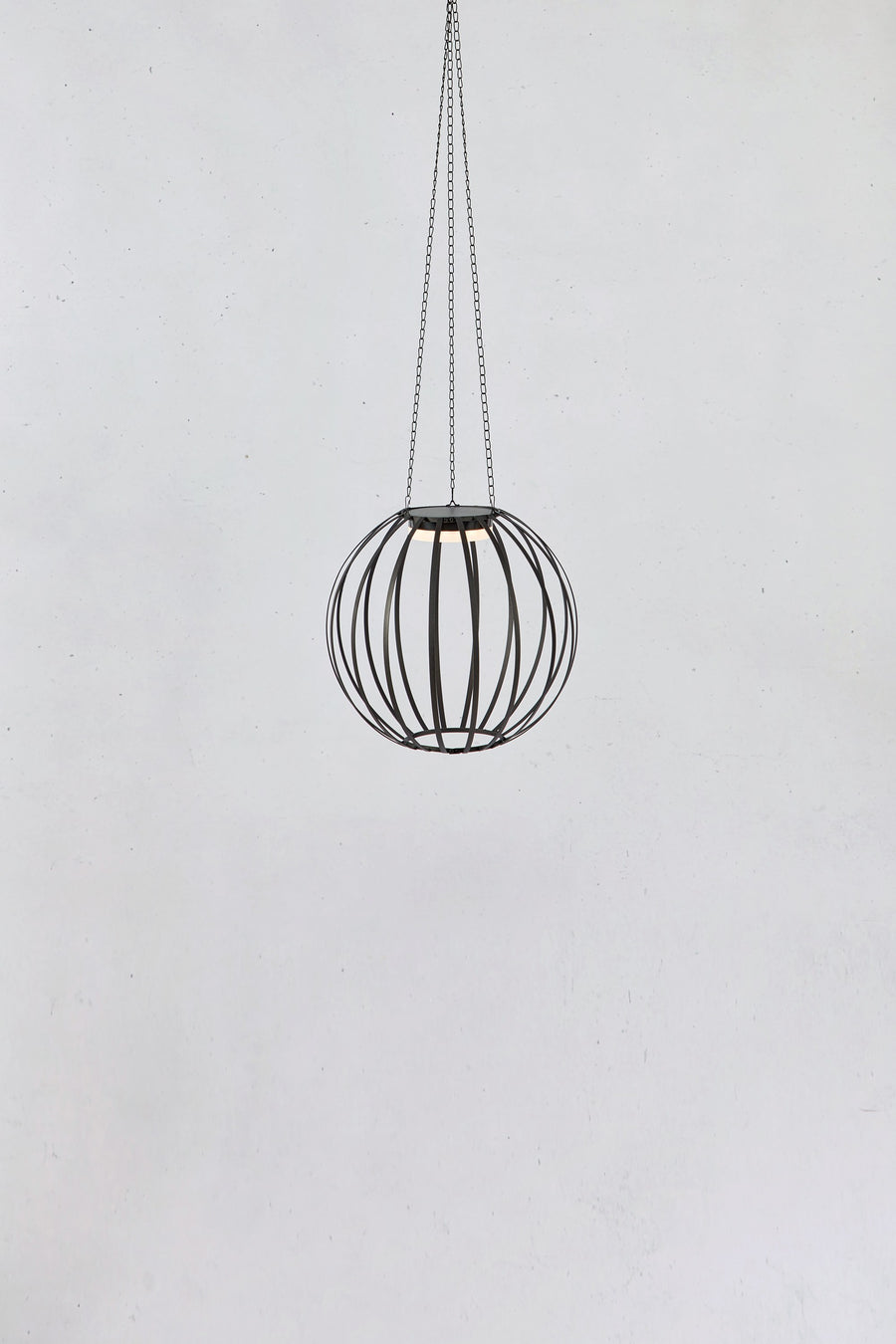 Suspension solaire d'extérieur Kivo noire IP44