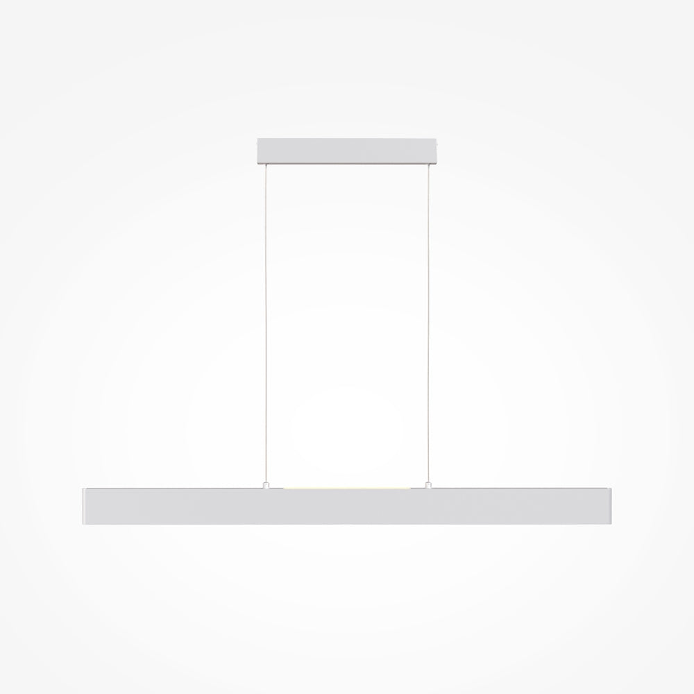Même luminaire linéaire en finition argentée présenté de face