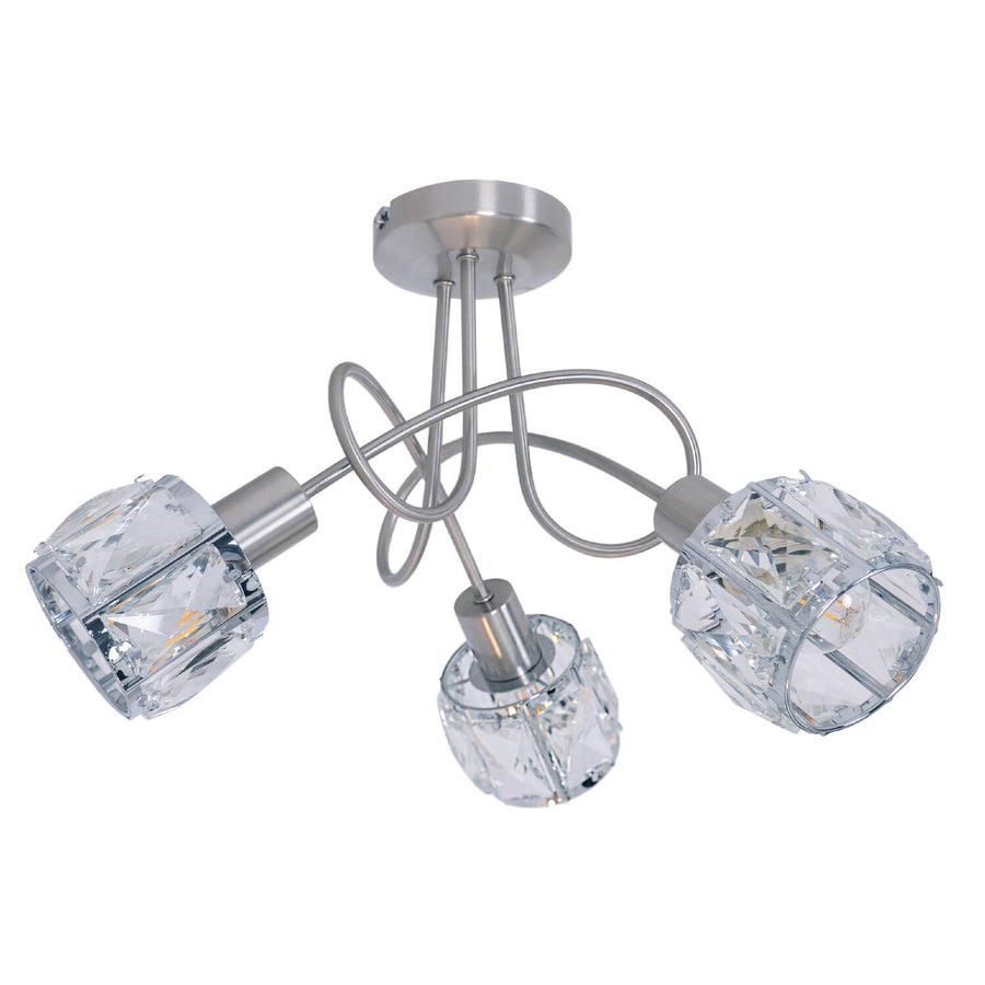Plafonnier trois têtes en métal nickel brossé, diffuseurs en verre facetté transparent, vue de face