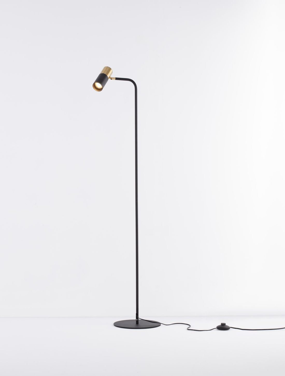 Lampadaire salon | Pongo Noir