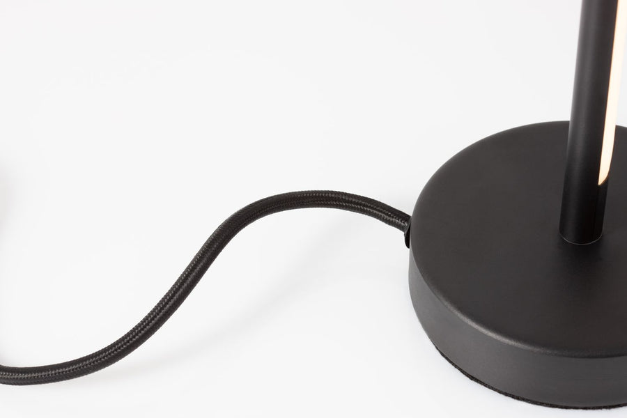 Lampe à poser Colby noire