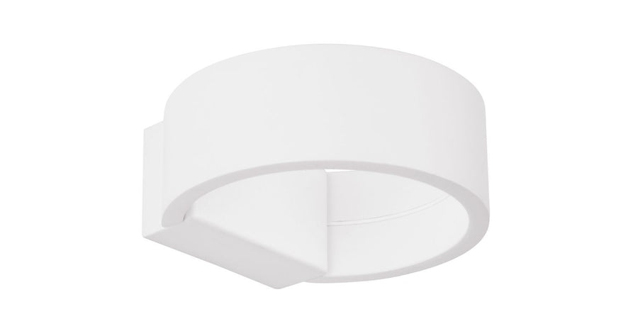 Vue de face du luminaire blanc cylindrique sur fond neutre, abat-jour ouvert.
