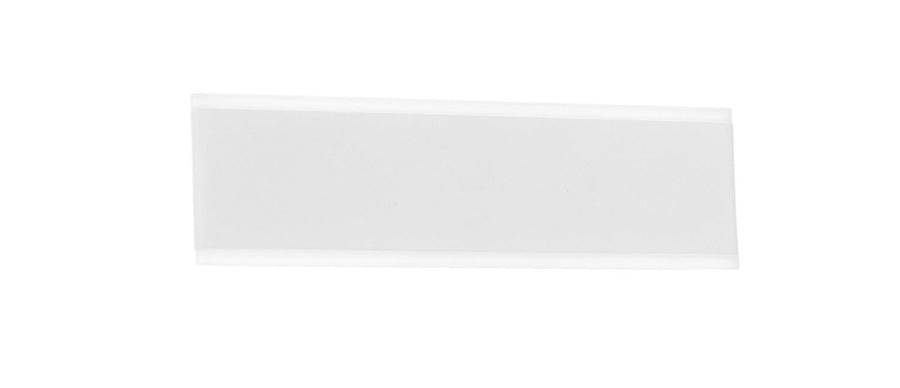 Vue de face du bandeau lumineux blanc rectangulaire, présenté seul sur fond neutre.