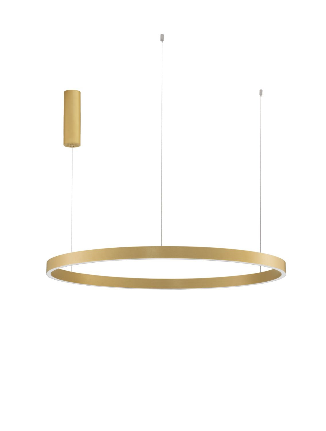 Vue de face du luminaire sur fond blanc, anneau doré et câbles fins