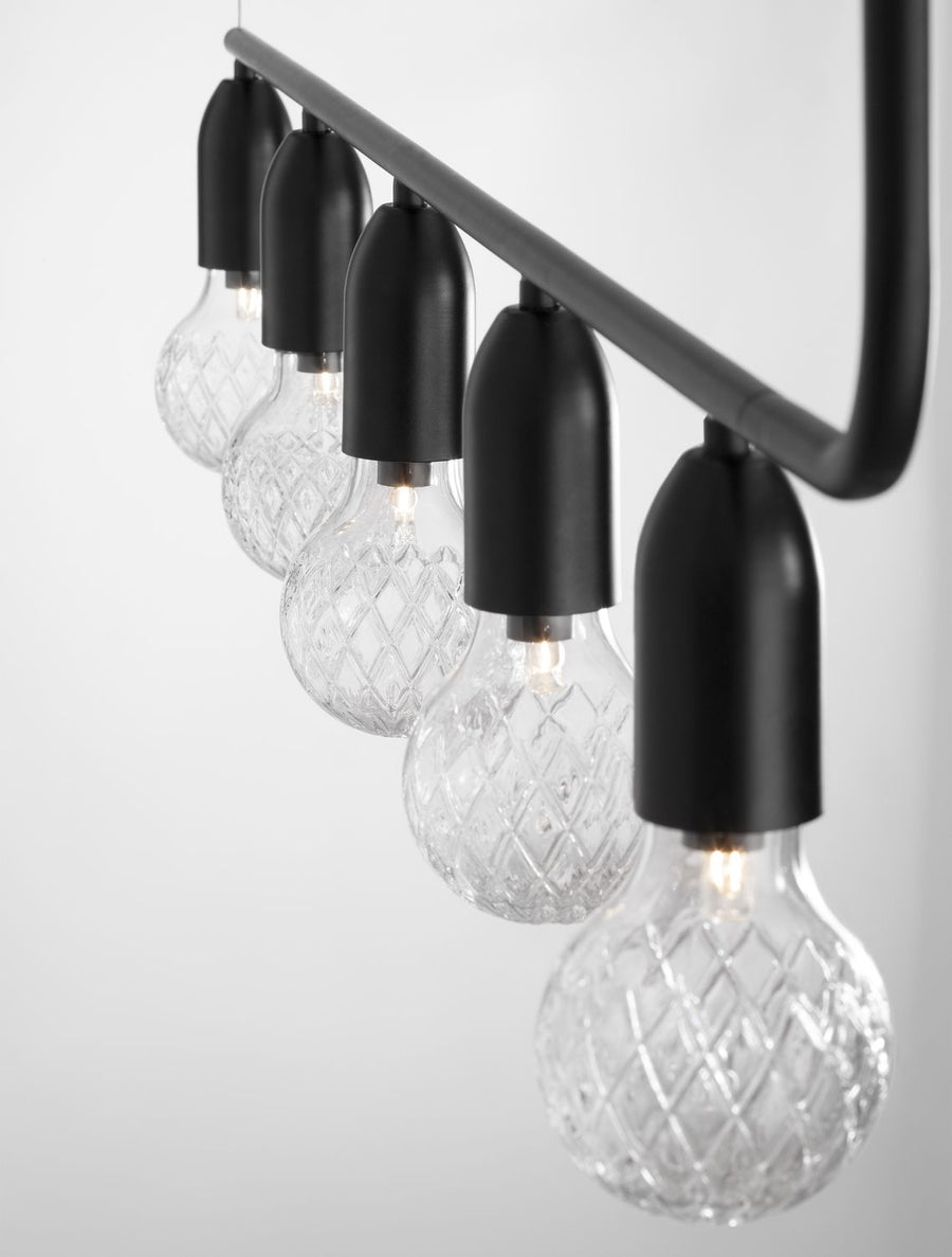 Suspension Veda 5 lumières noire, verre, L 128 cm