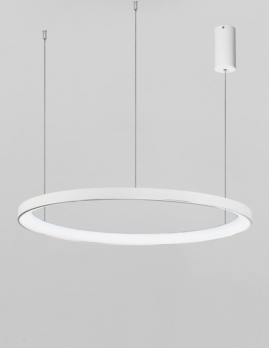 Suspension anneau blanc vue de face avec ses trois câbles et rosace