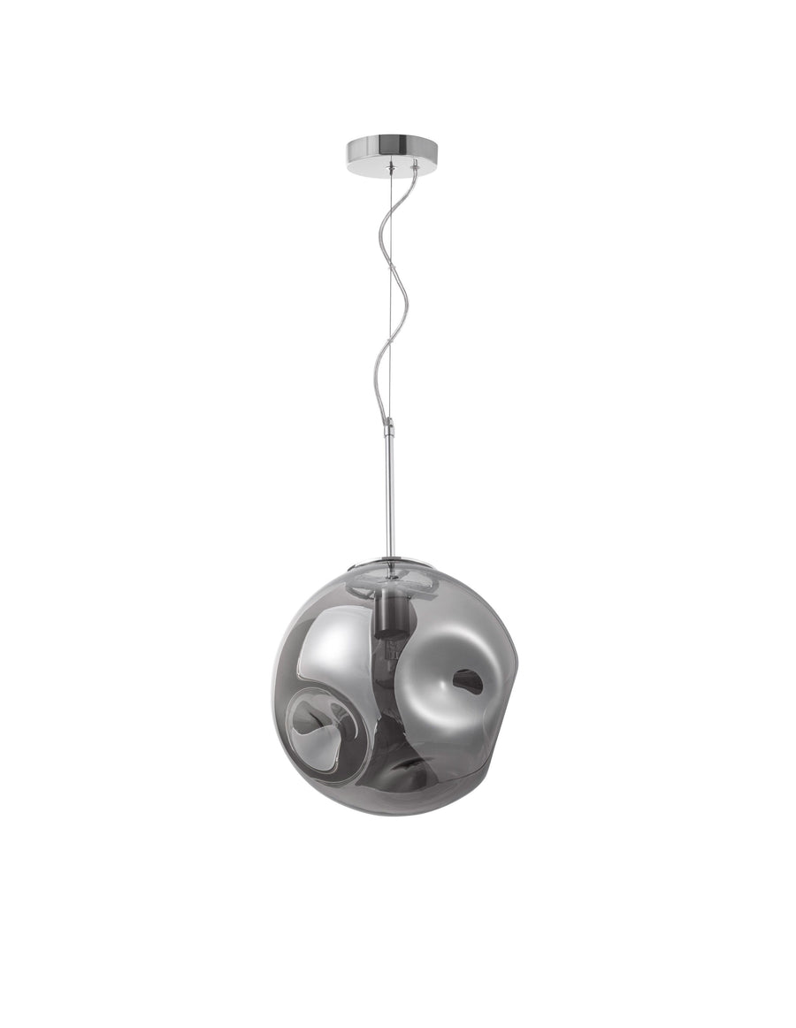 Vue de face du luminaire suspendu avec sa rosace chromée et son câble.
