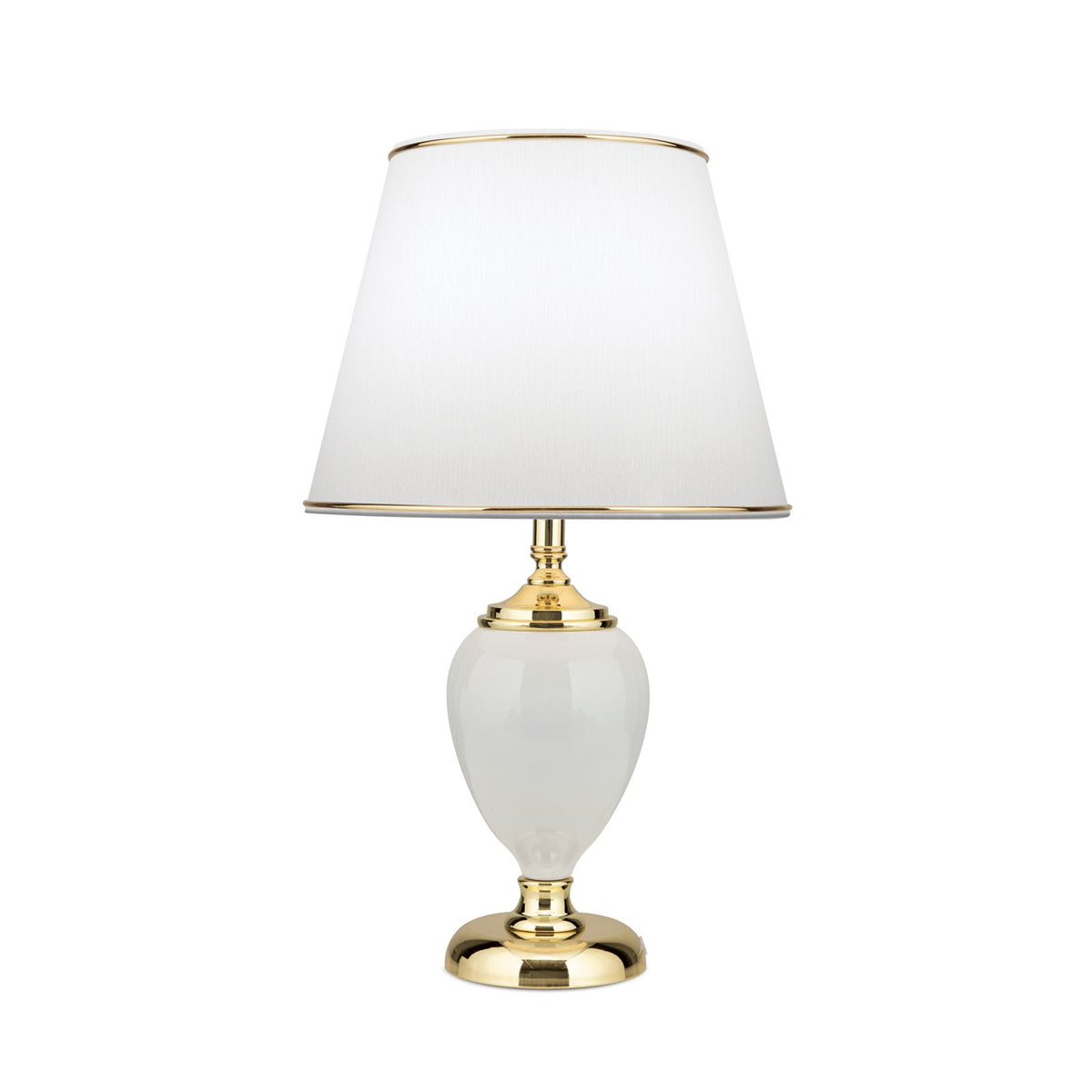 Variante dorée de la lampe à poser, face, avec abat-jour blanc.