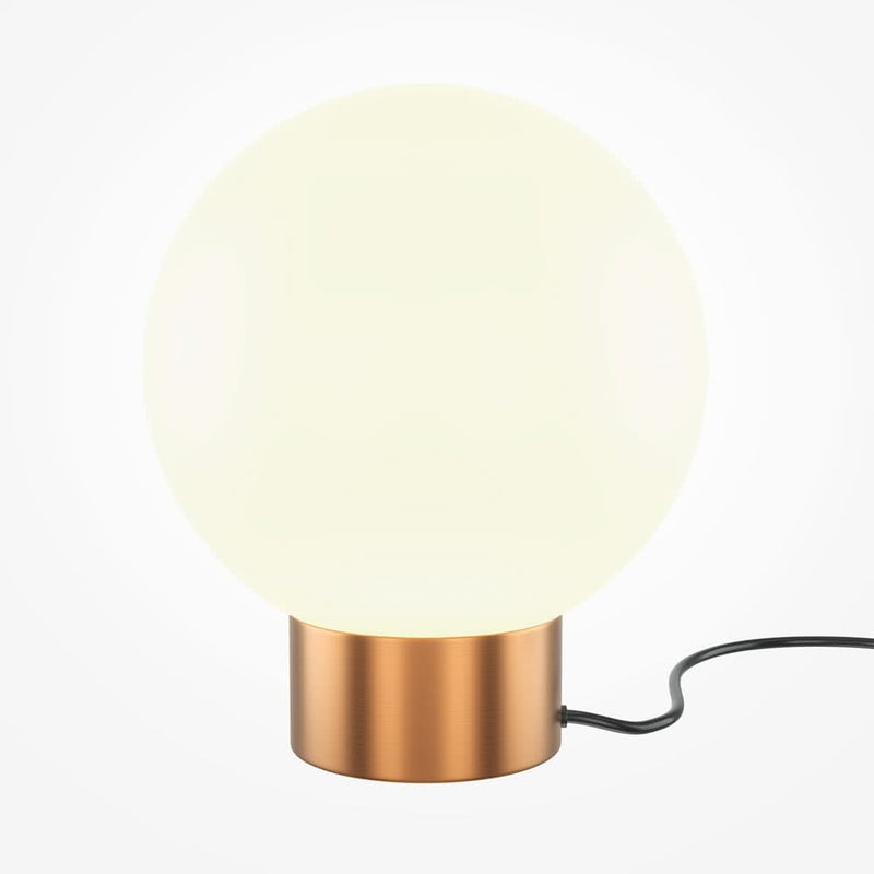 Basic form Nachttischlampe goldfarben