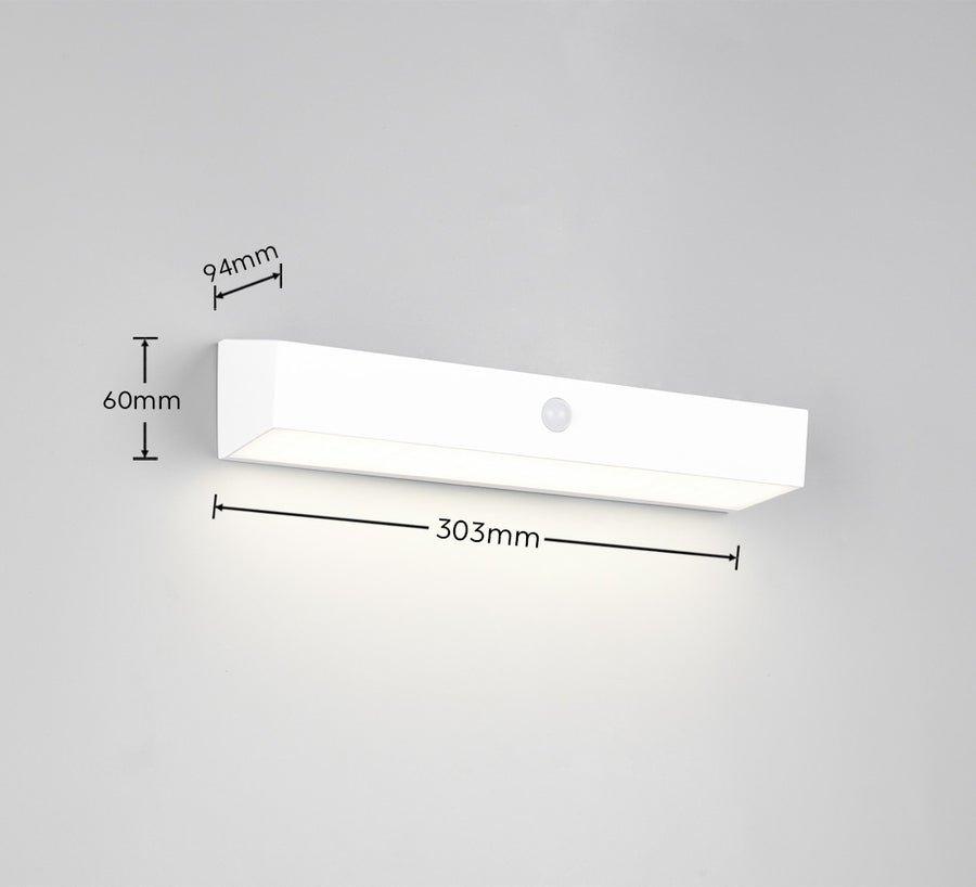 Schéma technique coté de l'applique murale avec dimensions 94, 60 et 303 mm.