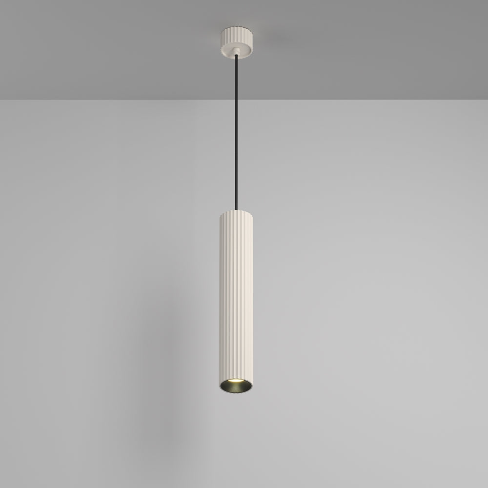 Version suspension blanche et fine, cylindre cannelé suspendu au plafond par un câble