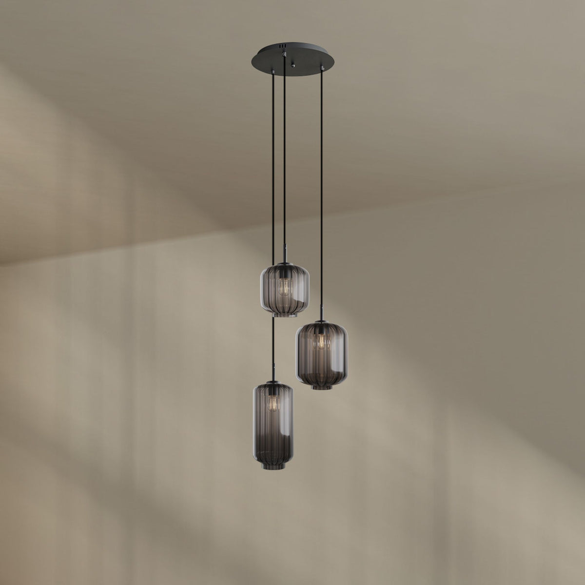Suspension grande hauteur Velo 3 lumières, rosace Ø 40 cm, verres Ø 18, 20 et 25 cm