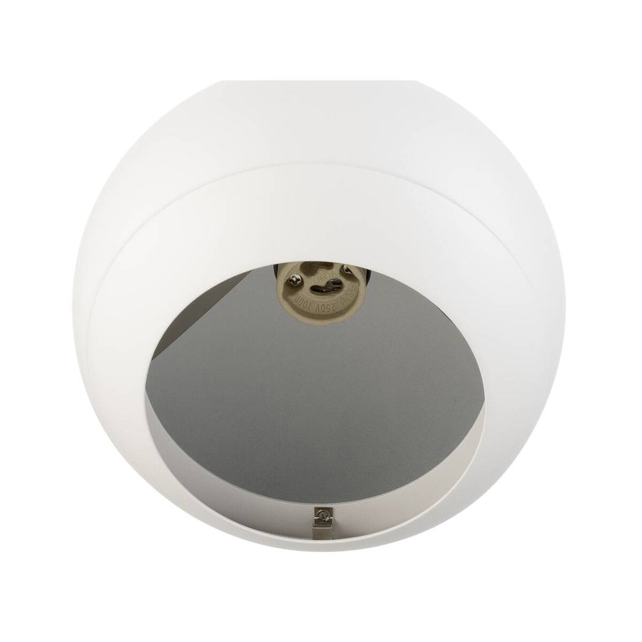 Détail du dessous : douille visible, intérieur gris et rebord blanc mat.