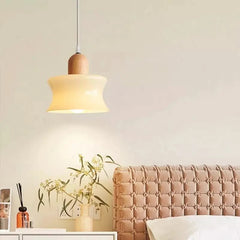 Moderne Hängeleuchte aus Holz und Glas | Gaen