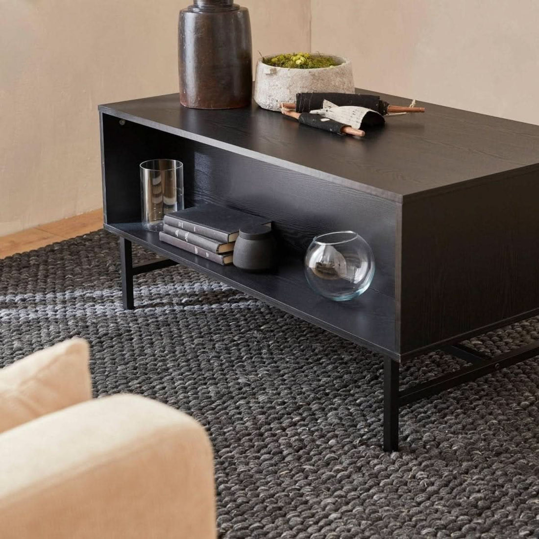 Moderner Couchtisch aus Holz | Summit
