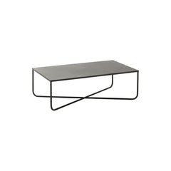 Design-Couchtisch aus schwarzem Metall