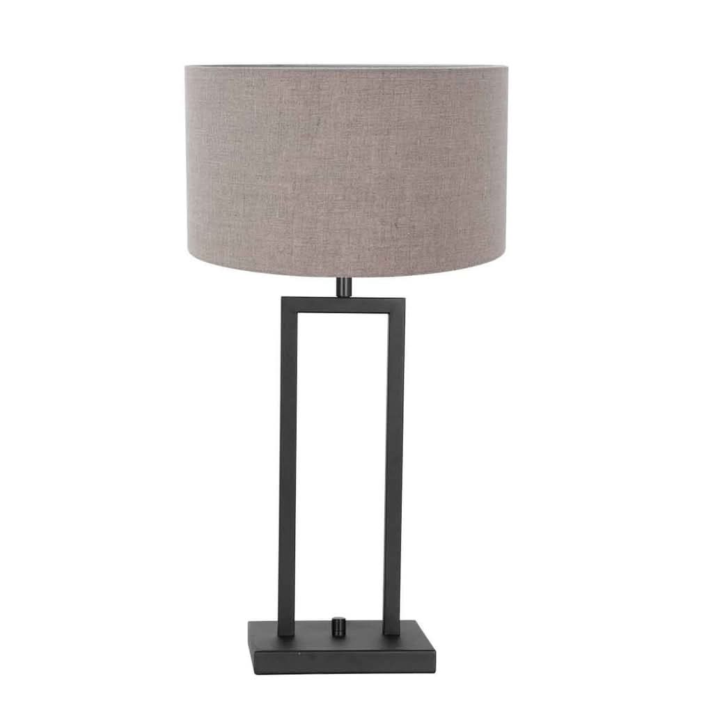 Même lampe de table avec abat-jour cylindrique en lin gris taupe, fond blanc