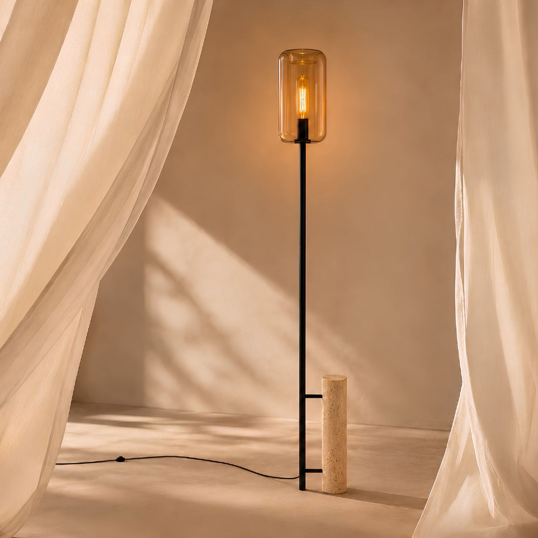 Lampadaire salon | Cruet Noire