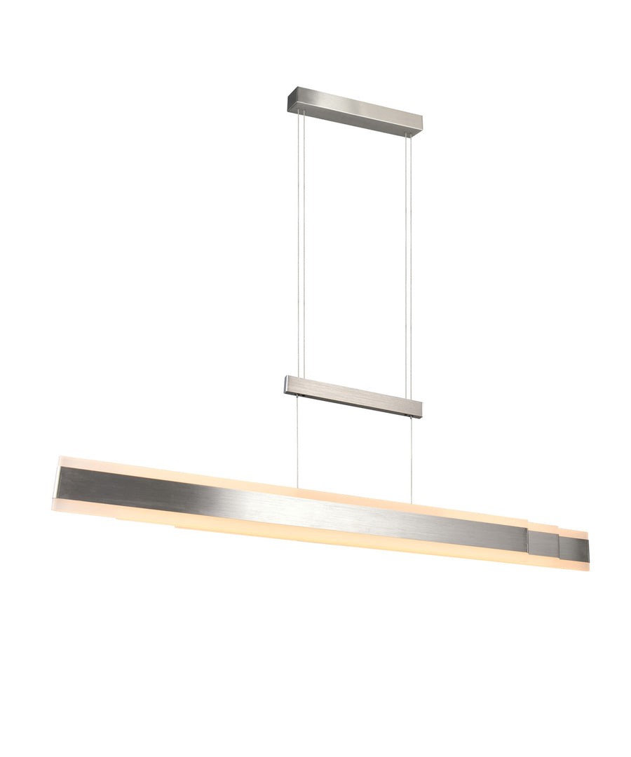 Vue de trois quarts avec éclairage allumé, suspension double câble et barre nickel.