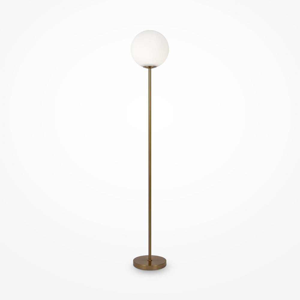 Lampadaire doré identique au noir, globe opalin et socle rond en laiton
