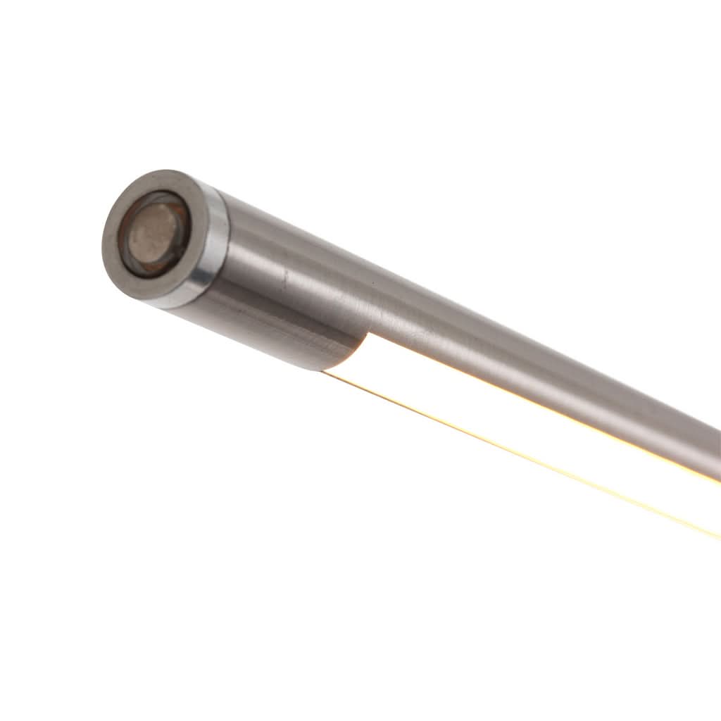 Détail de la tête cylindrique en acier brossé, lumière chaude allumée.