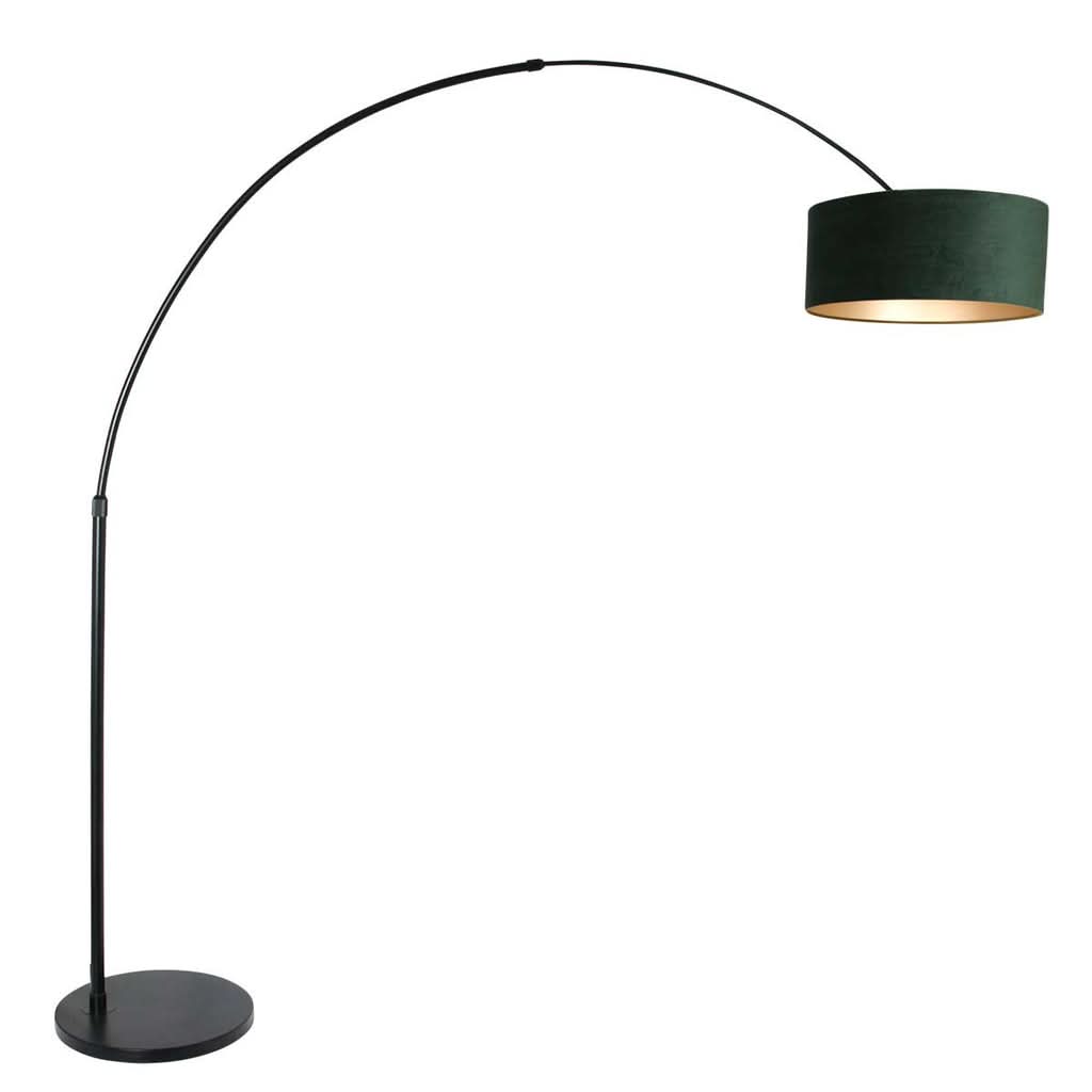 Même lampe de sol présentée de face sur fond blanc, abat-jour cylindrique vert.