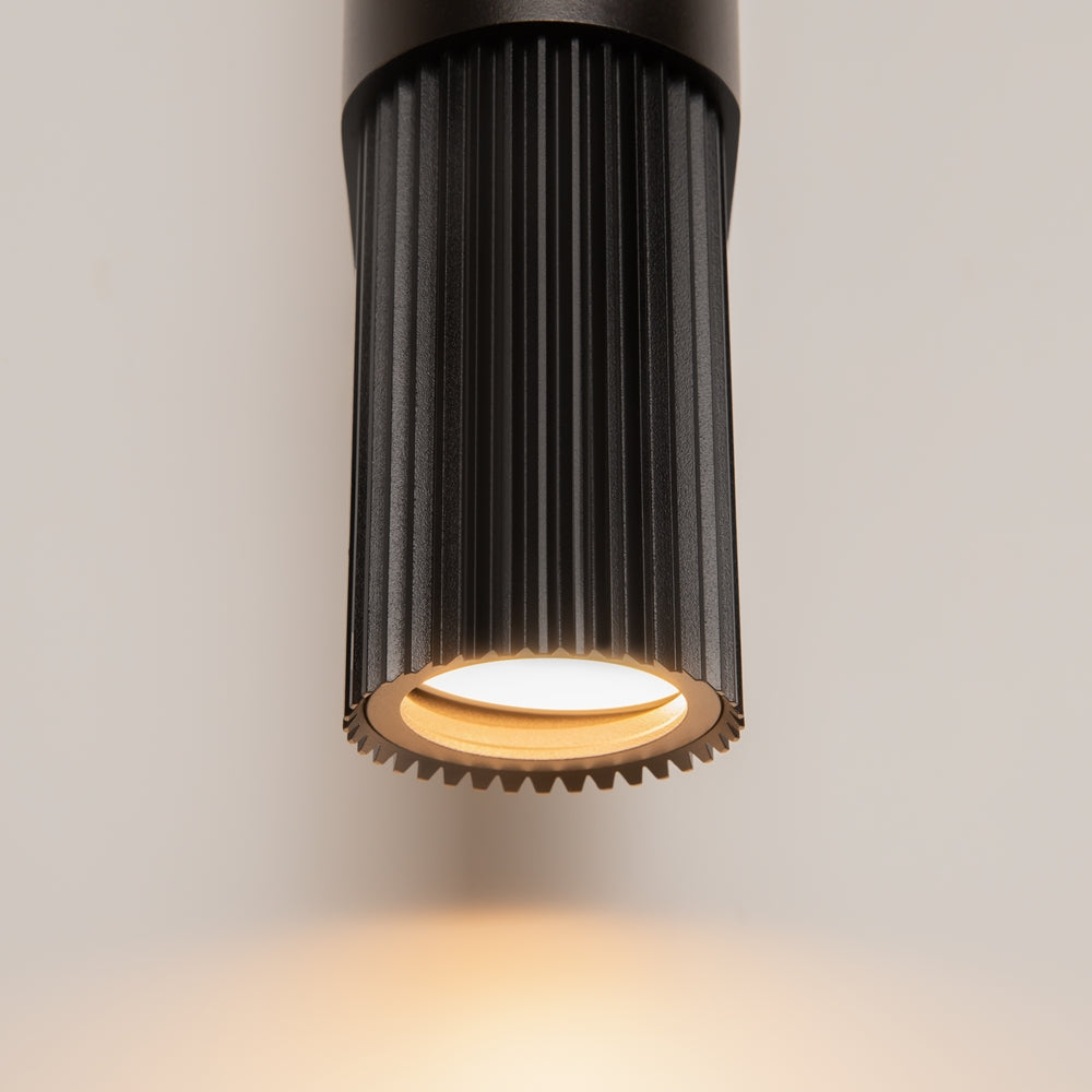 Détail rapproché de la sortie de lumière et des stries cannelées