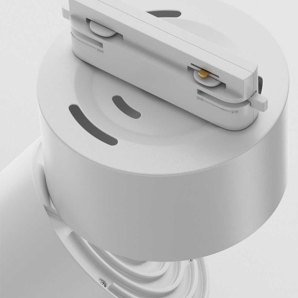 Détail de l'adaptateur de rail avec interrupteur et contact doré