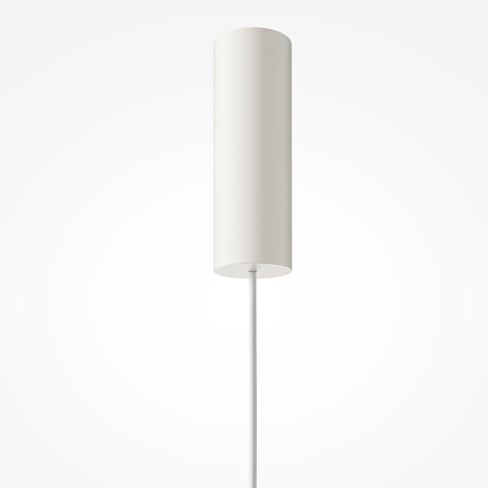Détail du cabochon cylindrique blanc fixé au plafond et du câble