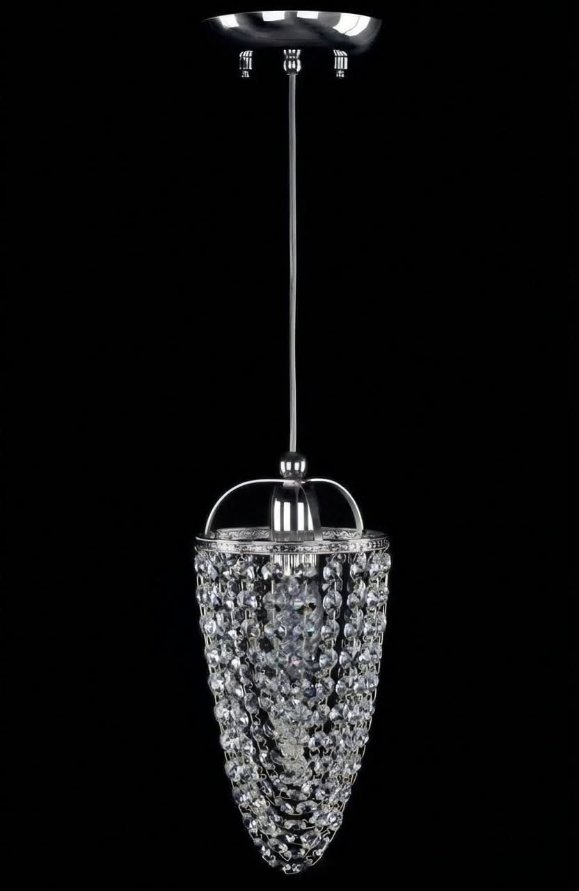 Même luminaire en finition chromée argentée, suspendu, vue de face