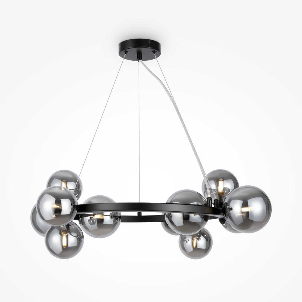 Suspension noire en anneau portant huit globes de verre fumé, câbles apparents