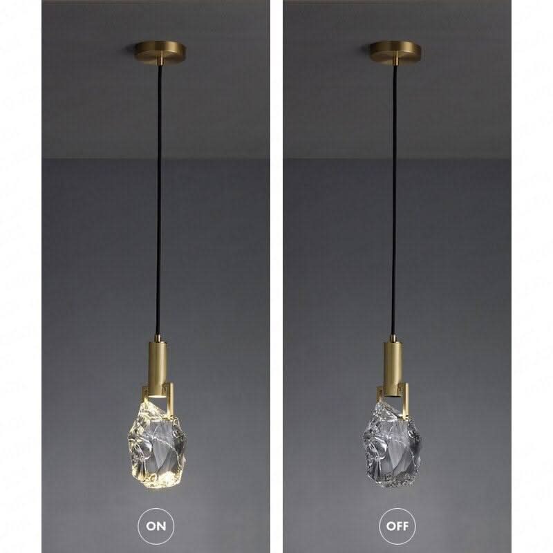 Comparatif allumé et éteint de la suspension sur fond gris anthracite.