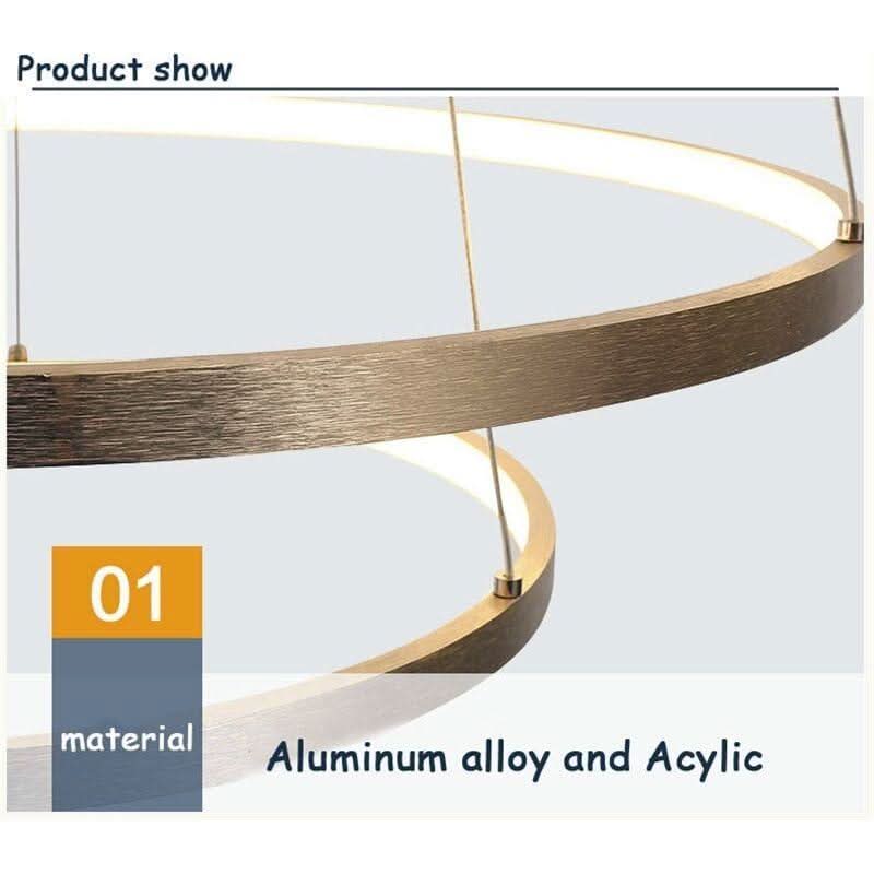 Gros plan sur l'anneau doré et le diffuseur lumineux en acrylique