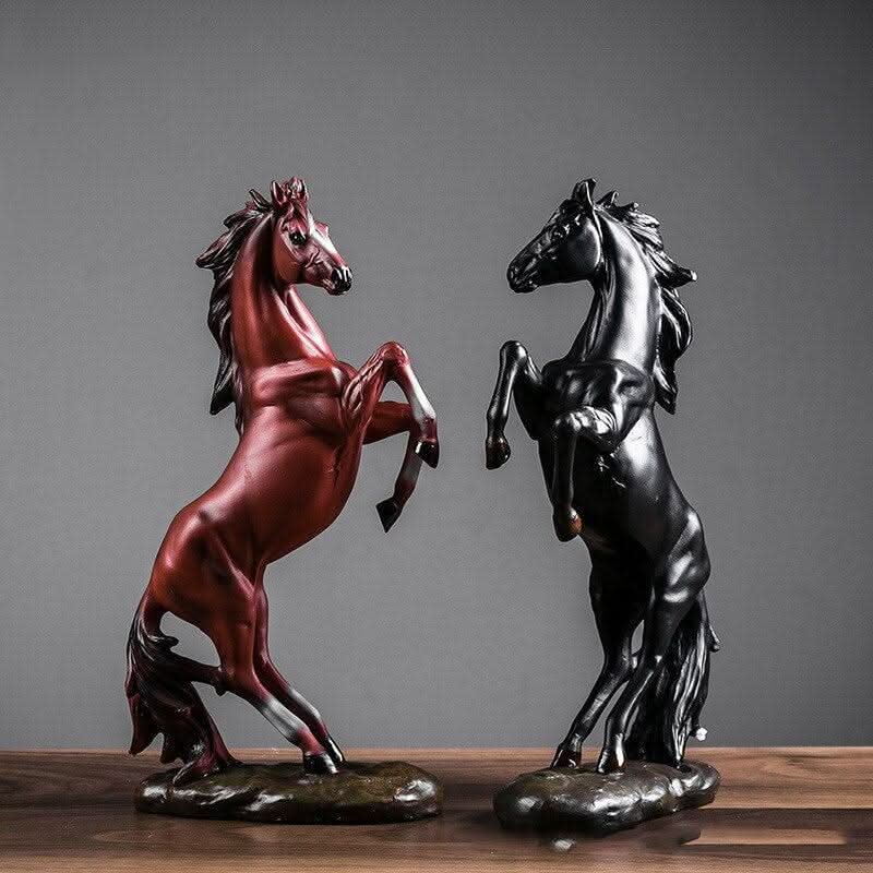Moderne Pferdefigur aus Kunstharz | Wave